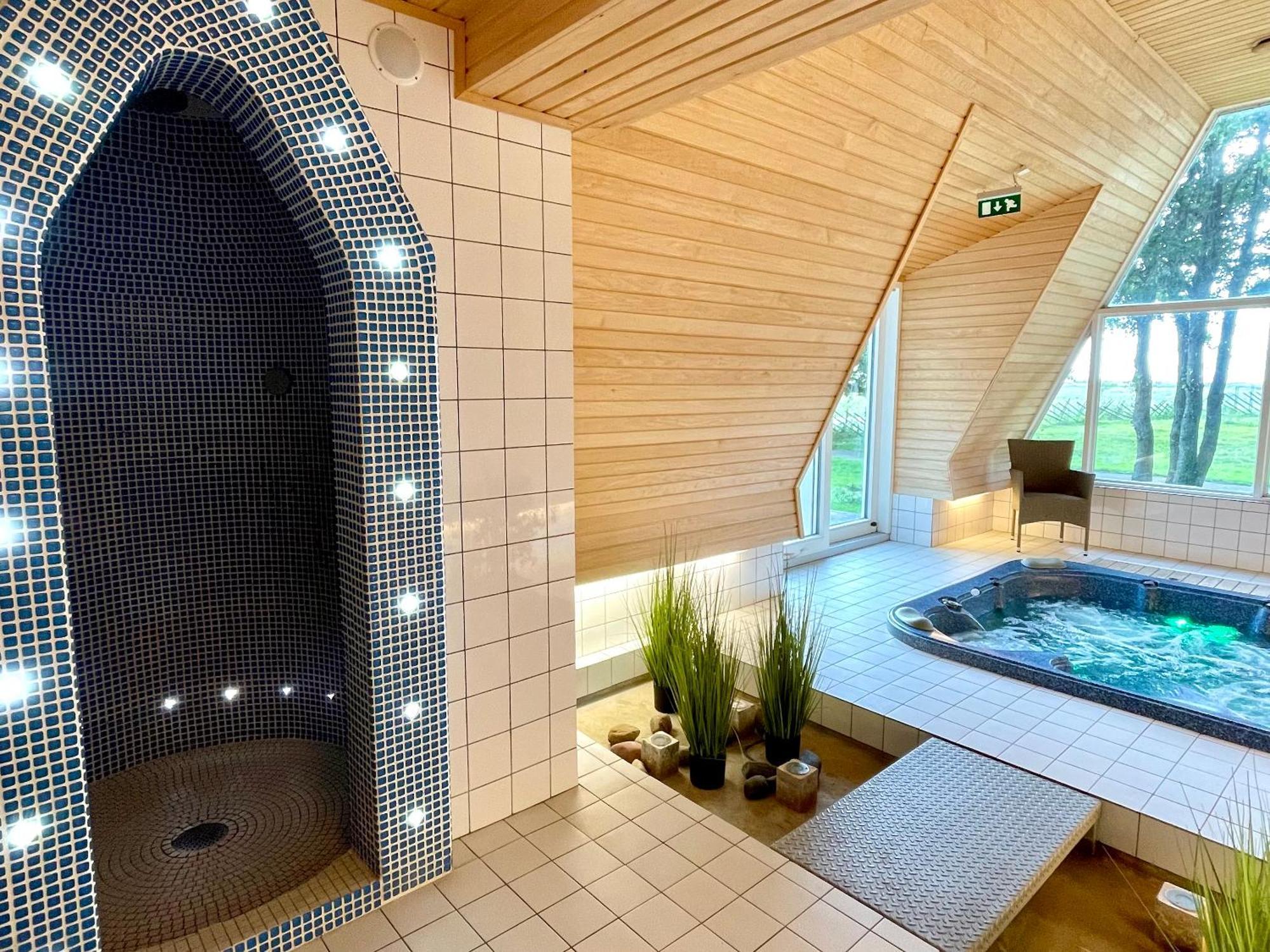 Hotel Kosmonautika Puhkekeskus Kabli Esterno foto